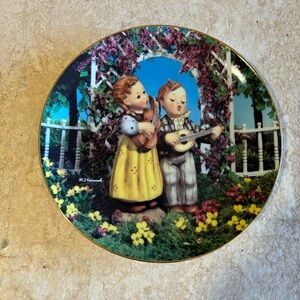 Vintage 1992 M.J. Hummel “Little Musicians” Collectors Plate